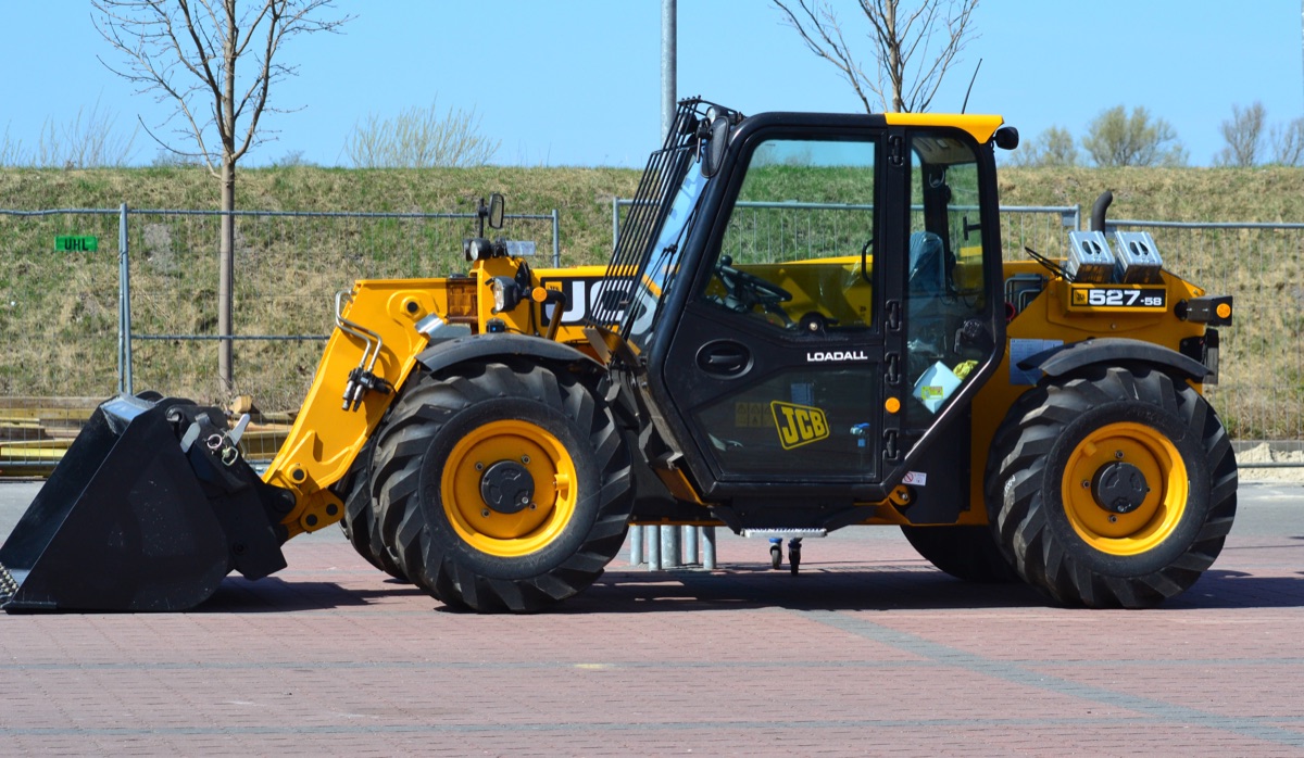 JCB Loadall telehandler, 2.7T